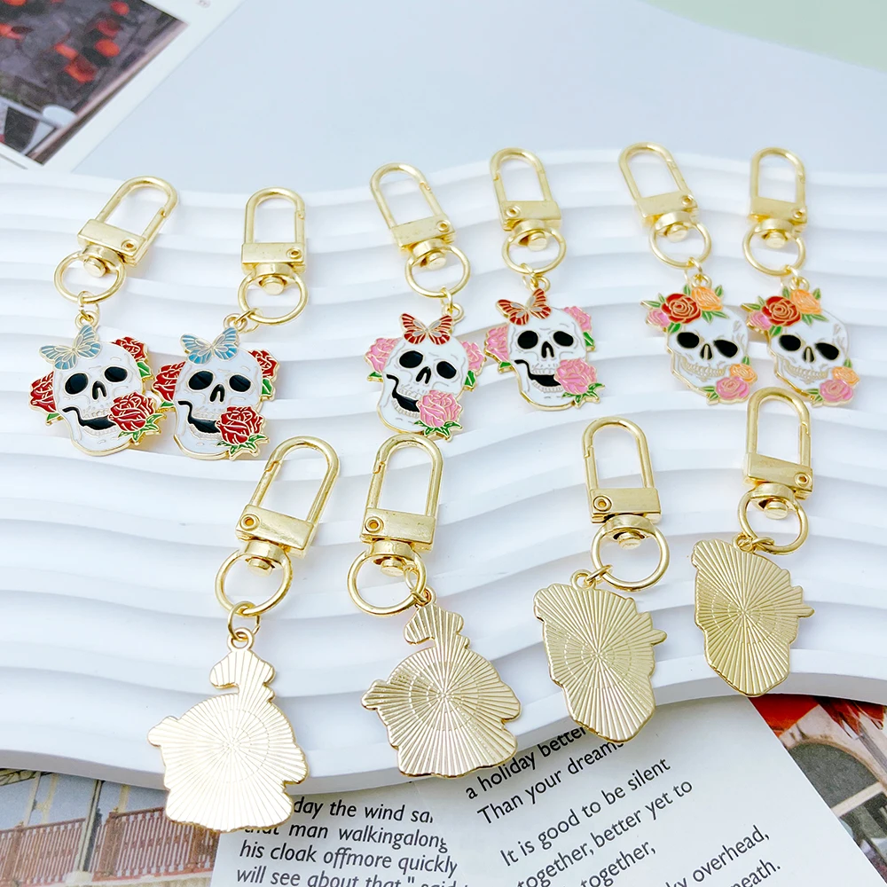 15pcs 6Styles Skull Rose Metal Keychain Funny Halloween Party Gift For Women Girl Phone Bag Accessory Keyring Pendant Jewelry