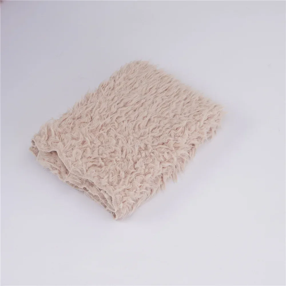 New Arrival 55*80cm Newborn Baby Photography Blanket Faux Fur Pads Plush Infant Soft Blankets Photo Props Basket Filler