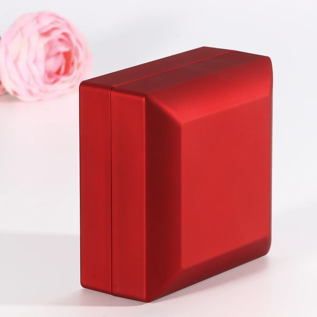 

Led Lighted Jewelry Box Red Lined Waterproof Scratch Resistant Display Case For Bracelet Bangle Gift Packaging Holder