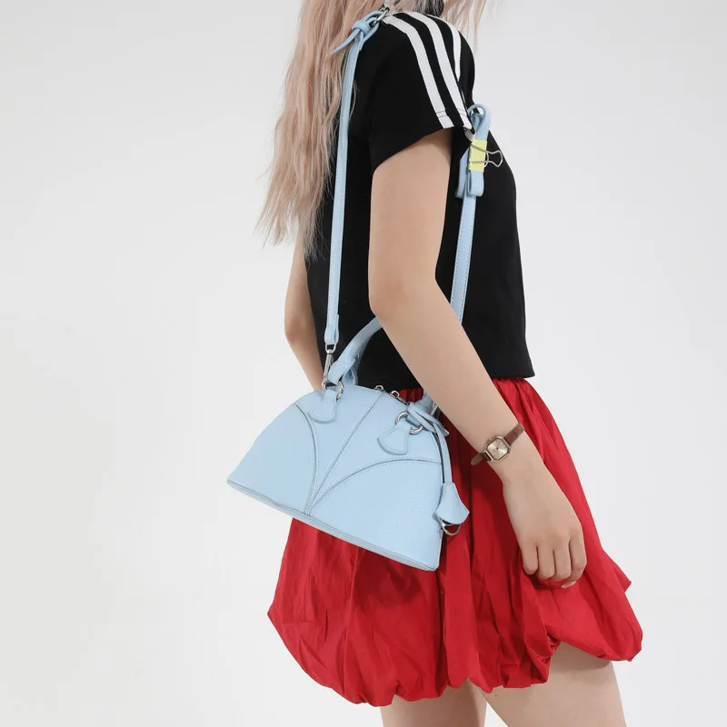 

Women Leather Luxury Classic Fashion Designer Crossbody Tote Shoulder Bag Elegant Handbag For Daily Beautiful Outfits