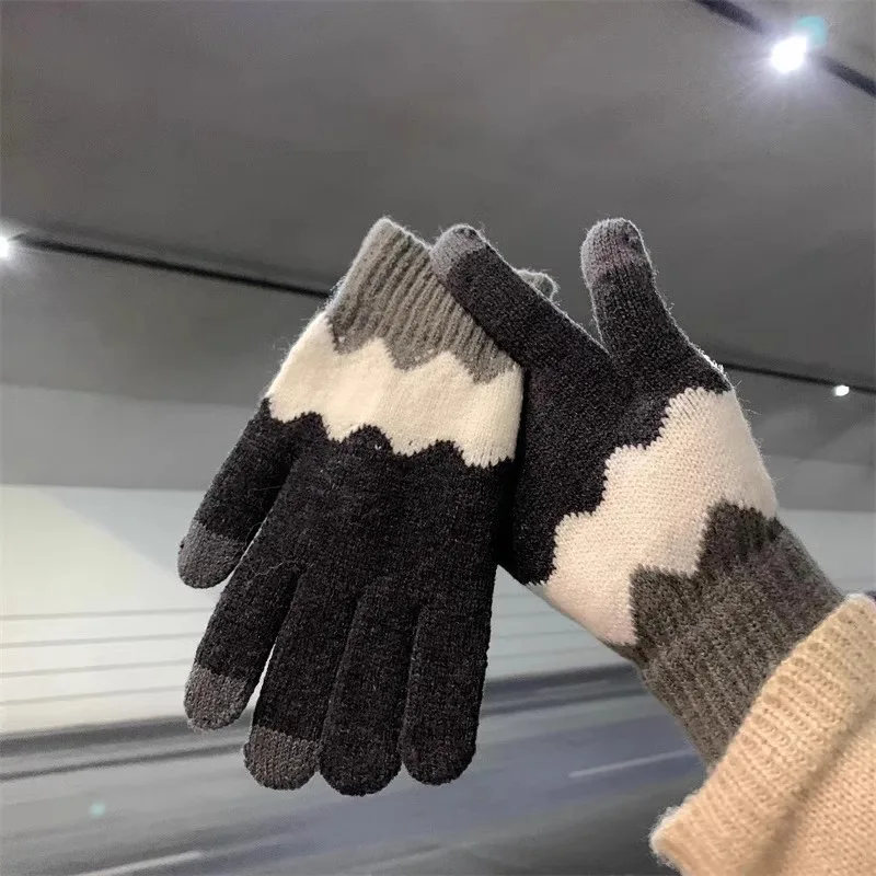 luvas-de-casal-compativeis-com-tela-sensivel-ao-toque-de-inverno-tricotadas-forradas-com-la-estilo-feminino-quentes-e