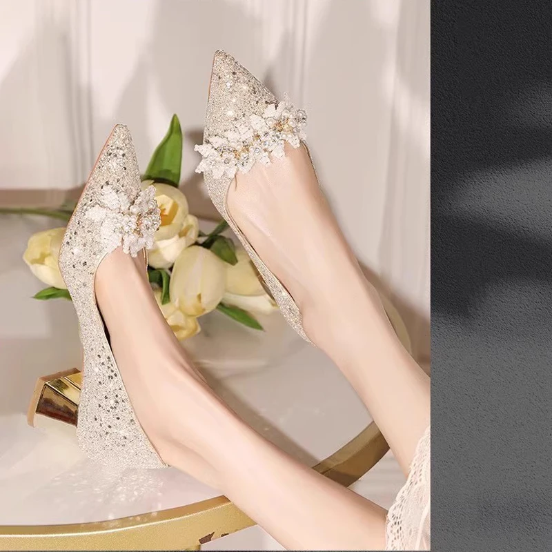 Sequins Pumps Date Bride Thick Square High Heels Pearls Flowers 2023 New Non-tiring Wedding Dress Wear Pregnant Women Shoes