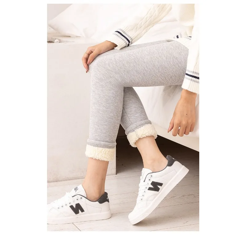 クラウドベルベットレギンス女性用肥厚ベルベット秋冬ハイウエストパンツ女性の暖かい綿パンツラムズウール