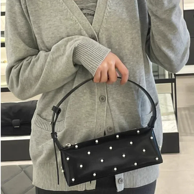 Black Advanced Fashion Small Square Bags Women Shoulder Bags New Rivet Zipper Handheld Bags Korean Style Versatile Axillary Bags