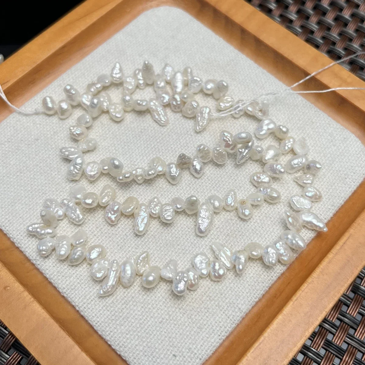 

Natural Freshwater White 4-5mmA Three Seven Holes Baroque Pearl Bead Jewelry Make DIY Necklace Bracelet Accessories Wedding Gift