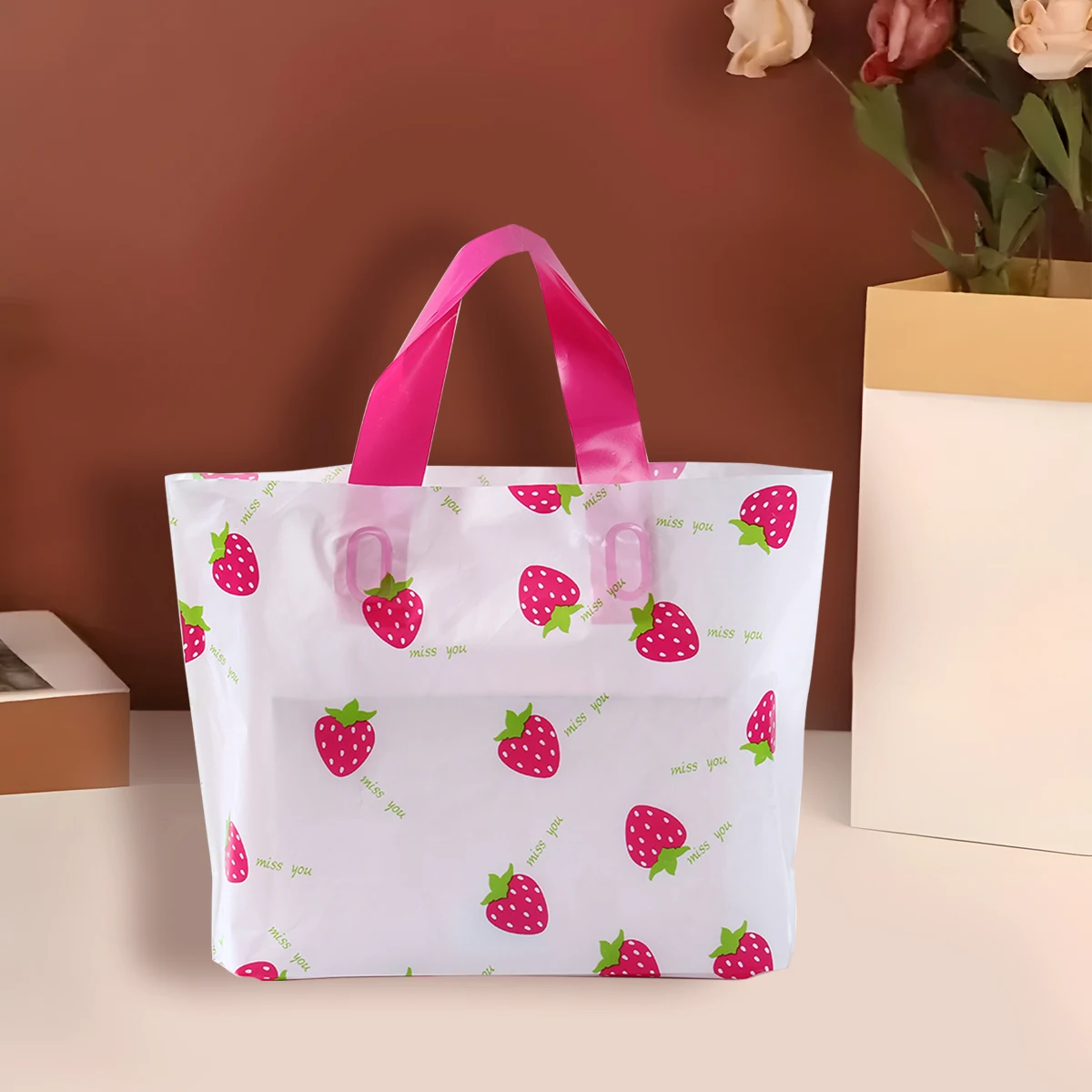 Strawberry Theme Plastic HandBag Clear Storage Shopping Bags Birthday Wedding Party Gifts Bag Daisy Large Capacity Travel Bags