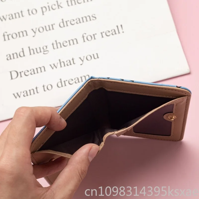 محفظة ديزني ستيتش كارتونية من جلد البولي يوريثان بسحاب قصير للنساء والفتيات والأطفال فكرة هدية عصرية للاستخدام اليومي