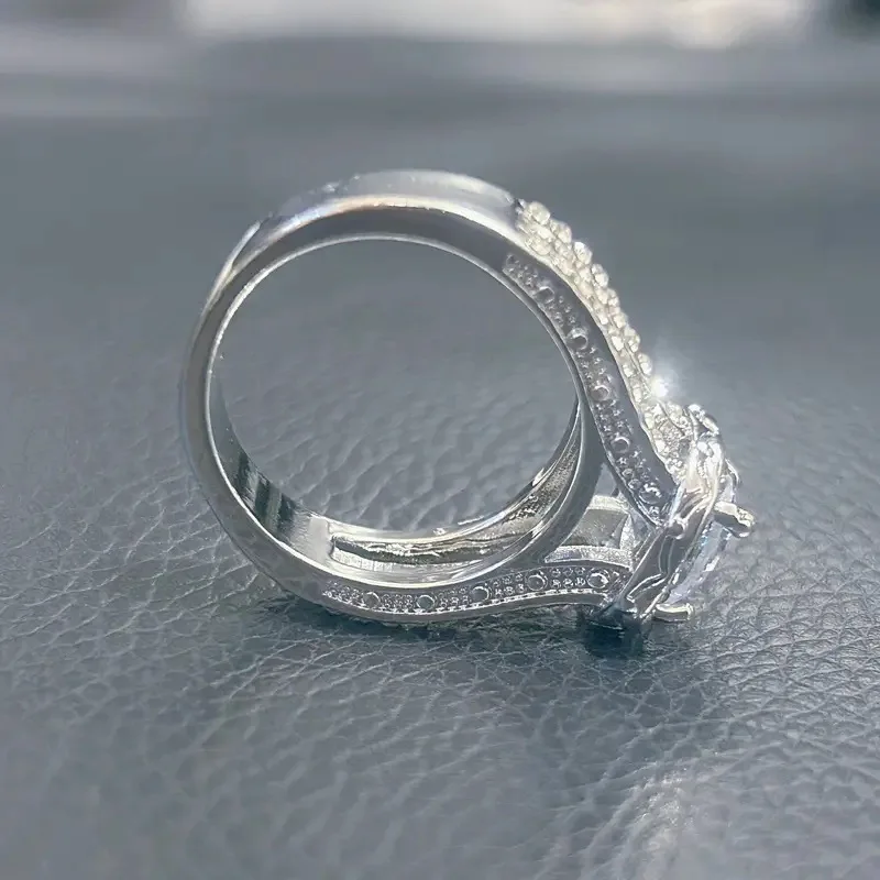 

Hot Selling Silver Plated Rings For Women Cubic Zirconia Jewelry Wedding Engagement Ring Wholesale Size 5-11