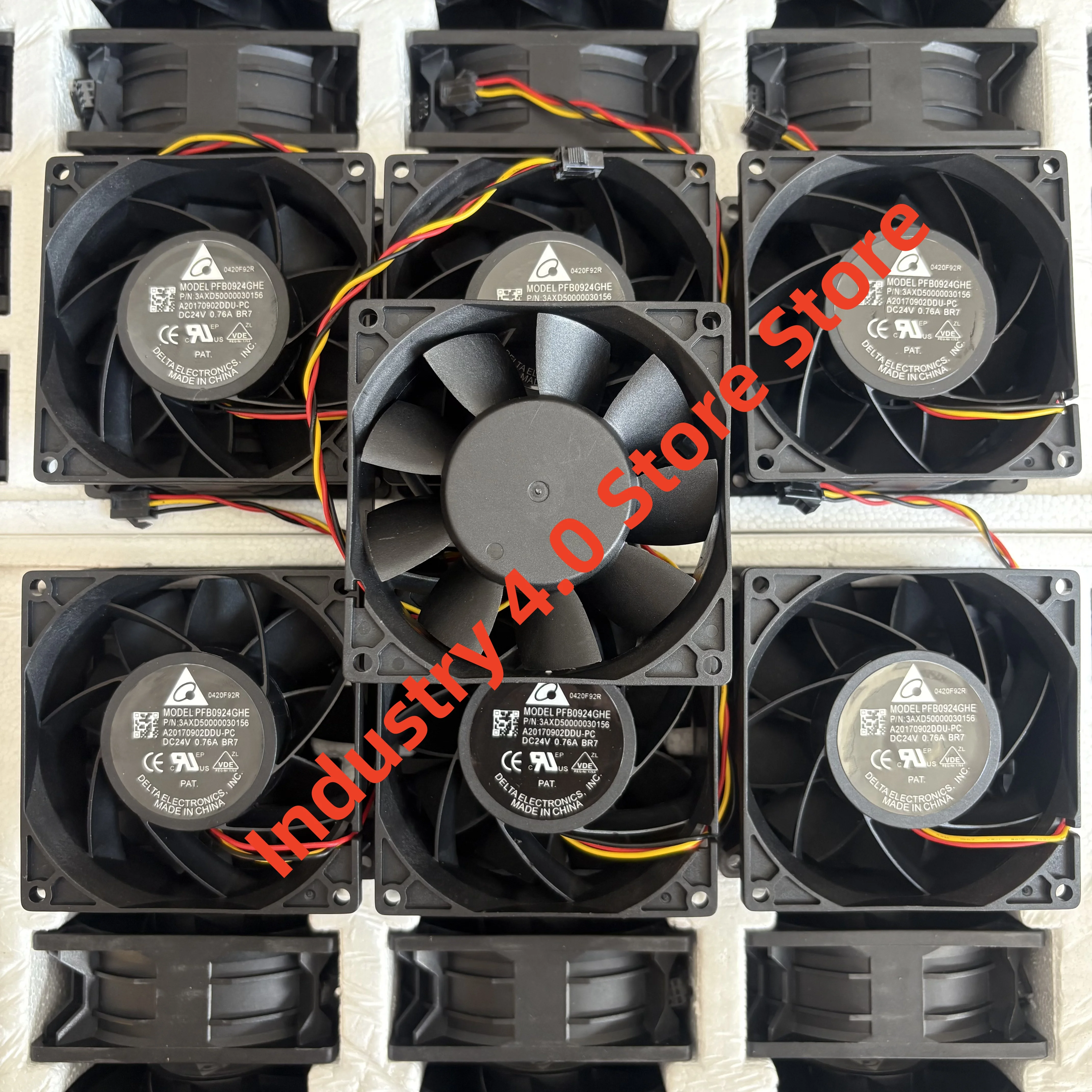 تستخدم PFB0924GHE BR7 DC24V 0.76A 3wire (3AXD50000030156) لمروحة التبريد ACS510/550
