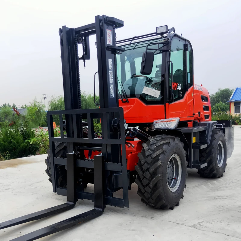 Off-road Forklift pengangkat hidrolik roda 4x4 untuk medan kasar kapasitas bantalan kuat semua medan Forklift