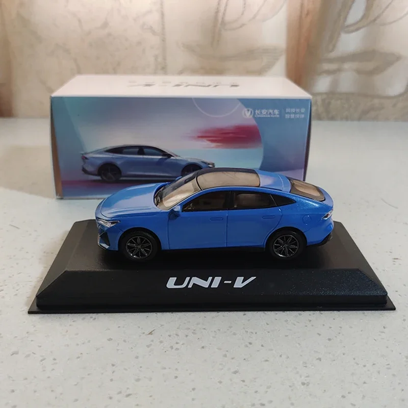 

1:43 Changan UNIV Uni-v Plastic Car Model Toys Collection Ornaments Gifts