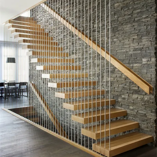 Design delle scale galleggianti per scale con ringhiera verticale