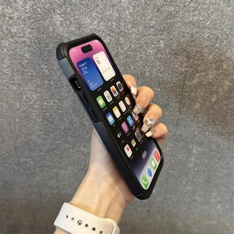 Gradient thicken corner armor silicone phone case for iPhone 16 15 14 13 12 11 Pro Max fine hole shockproof hard bumper cover