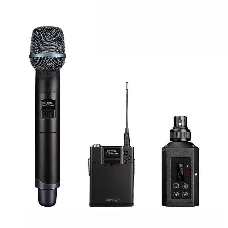 Wireless microphone for stage performance, antenna amplifier power divider set