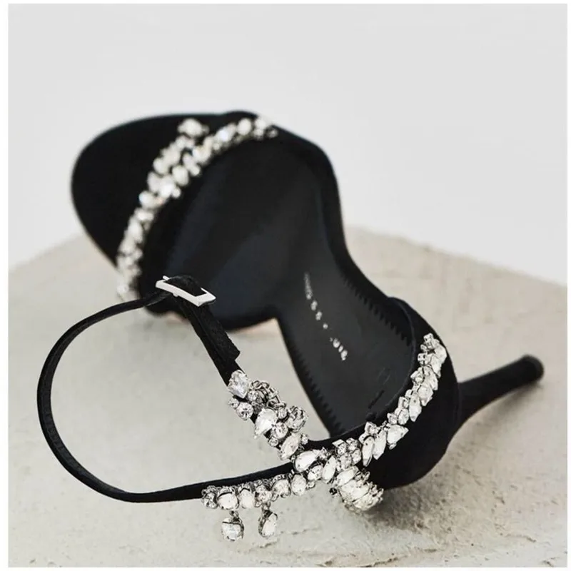 2024 New One line Buckle with Water Diamond Chain Sexy Nightclub Slim Heels Black French High Heel Sandals for Women