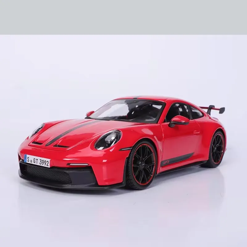 Maisto 1:18 2022 Porsche 911 GT3 Red Die Casting Alloy Car Model Collection Static Ornament Desktop Decor Toy Gift