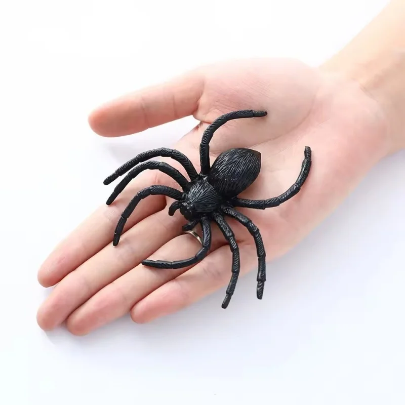 

1Pcs/Pack Black Spider Web Novelty Toy Halloween Decorative Spiders Haunted House Prop Prank Trick Toys Plastic Fake Spider
