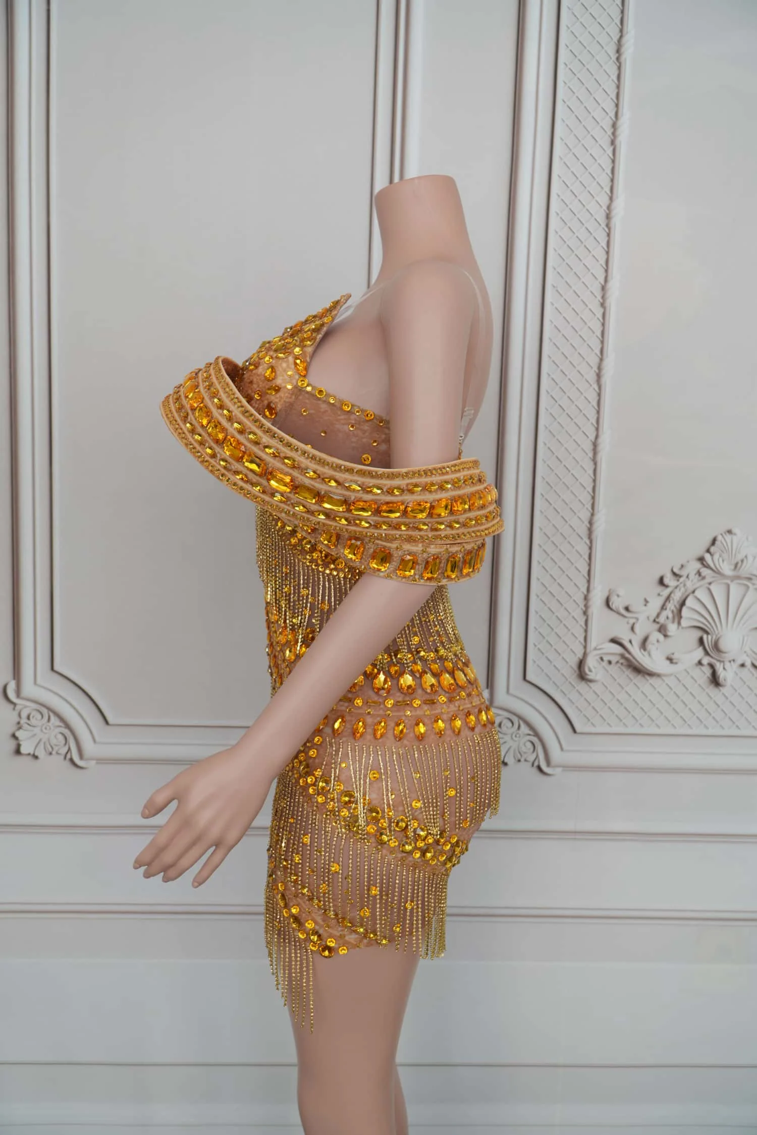 Minivestido de noche con cristales brillantes para mujer, diseño especial de lujo, Sexy, borla ajustada de alta calidad, traje de fiesta para celebración Midiexiang