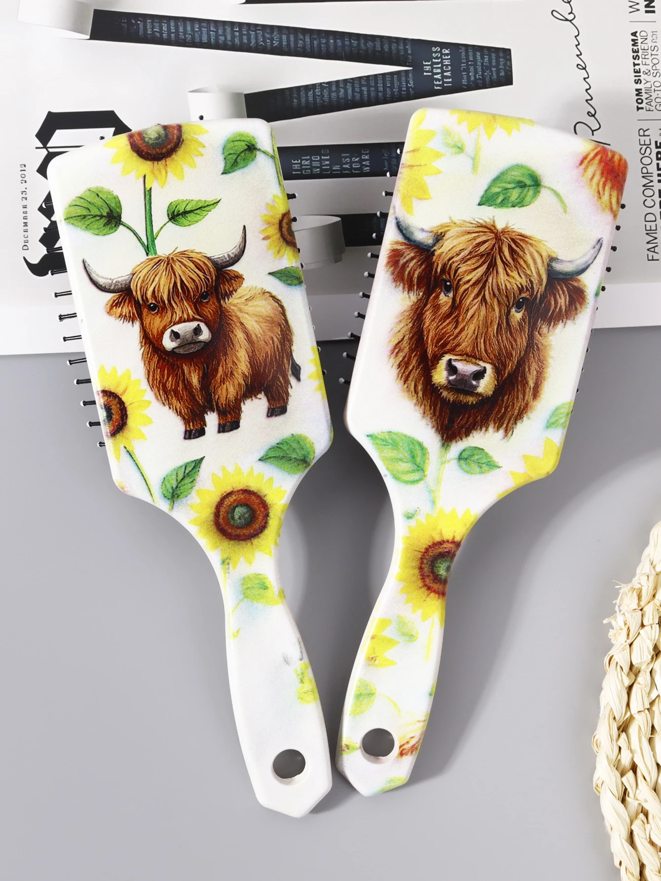 

1 piece of airbag comb with cow pattern, anti-static soft brush, with silicone pad base, suitable for all hair types