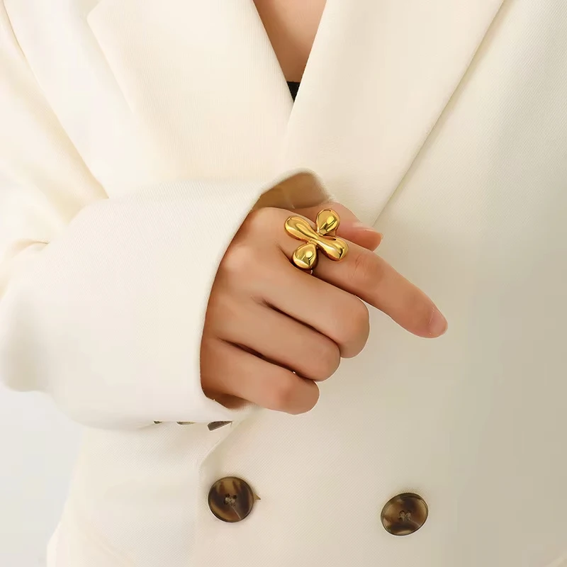 Liora High Quality Stainless Steel Flower Rings For Women PVD Gold Plated Polished Smooth No Tarnish Index Finger Rings Jewelry