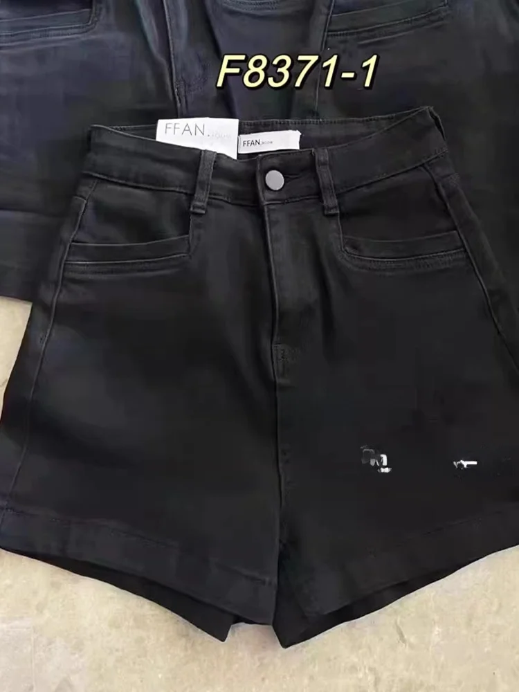 

High Waist plus Size Black Elastic Denim Shorts Women's Winter 2025 New Slimming Versatile A-Line Wide Leg Trendy Hot Pants