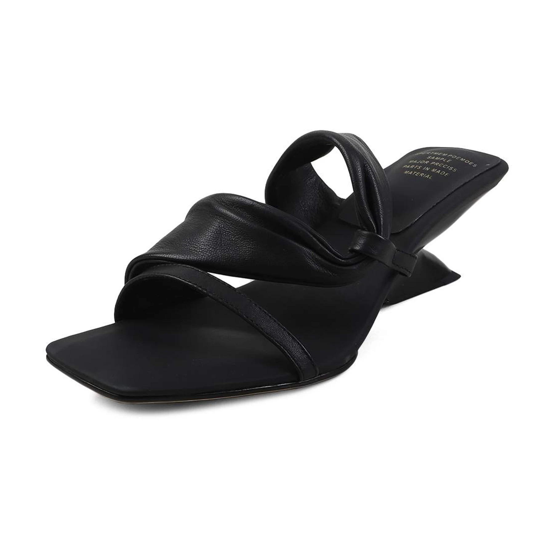 كرازينغ بوت حجم كبير جلد الغنم عالية الكعب موجزة يؤرخ أحذية الصيف Slingback البغال الفاخرة مصمم العلامة التجارية الأحمر النساء الصنادل