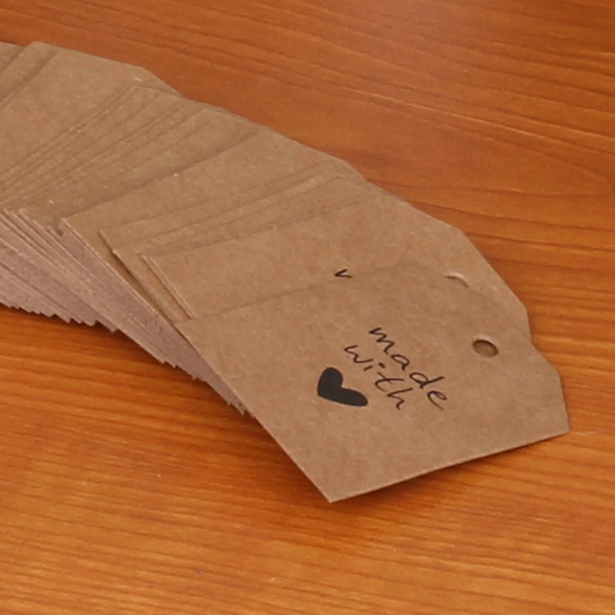 100 Pcs Gift Wedding Favor Label Clothing Luggage Tags Kraft Paper Bride Made with Heart Letter