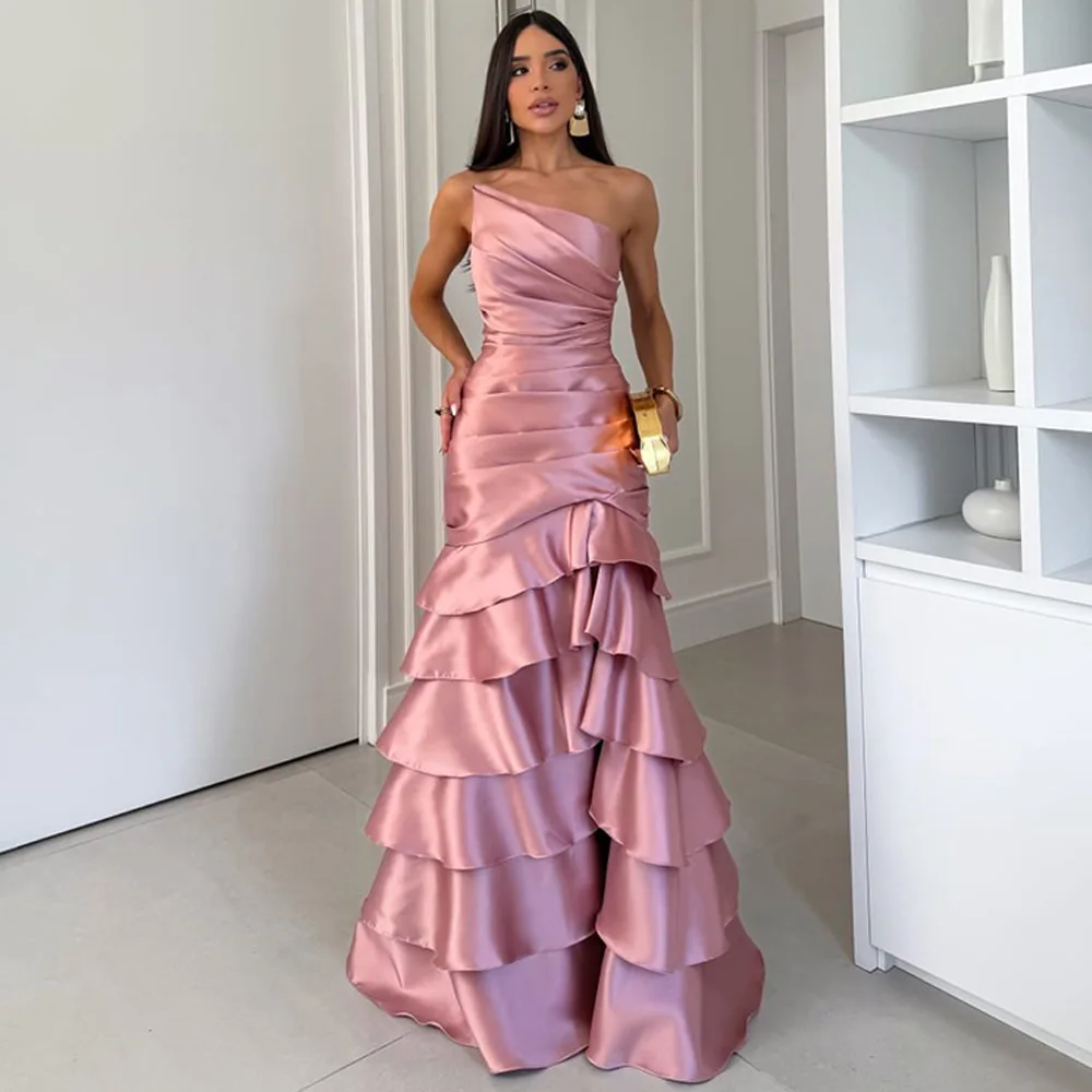 

Pink Satin Strapless Sleeveless Tiered Evening Dress Customized Modern Sweep Train Prom Dress Zipper Back Celebrity Gowns