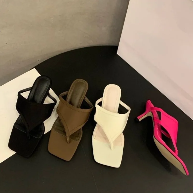 

Cutout Breathable Clip-Toe Flip-On Slippers Summer New Square Toe Non-Slip Stiletto Shoes