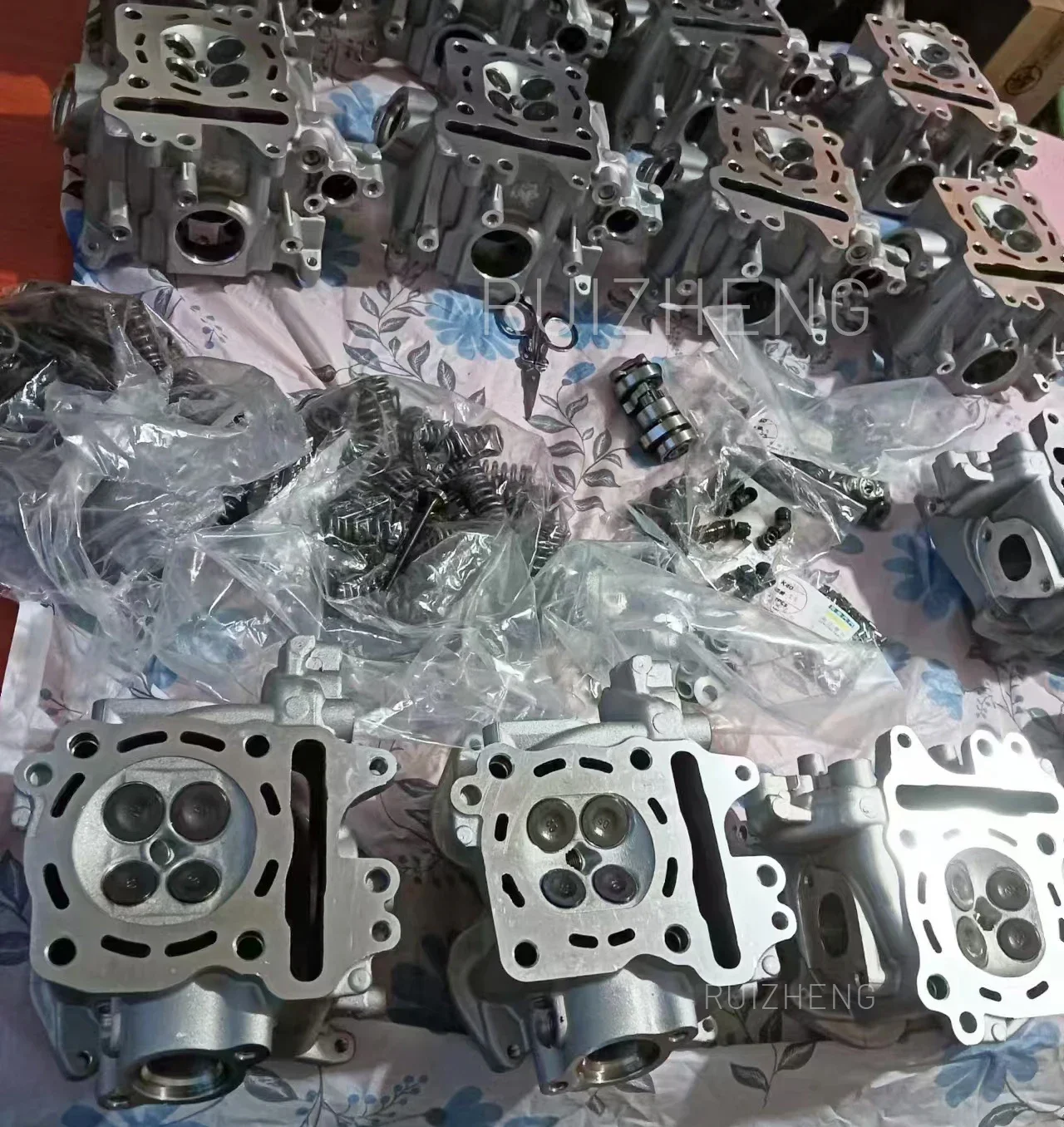 4V Pcx 150 Motorcycle Accessories 19/22 Racing PCX150 4 valve cylinder head For HONDA PCX 150 HONDA CLICK 150