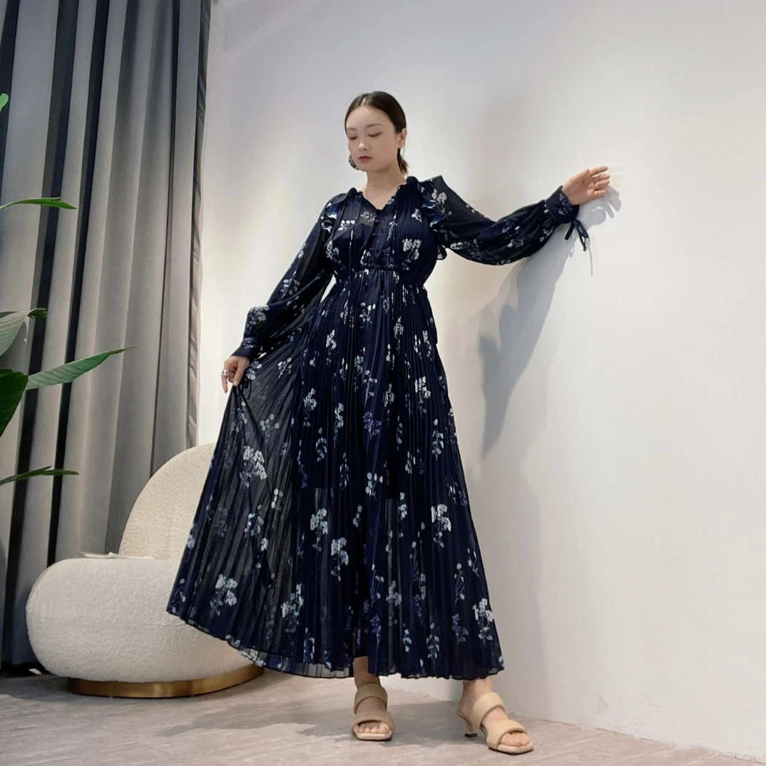 

Top Quality Deep Blue Floral Print Pleat Ruffle Patchwork V-neck Long Dress for Vacation Women Clothing