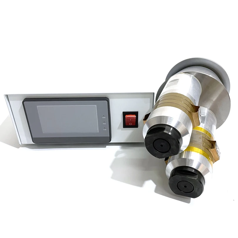 15Khz 4200W High Power Ultrasonic Welding Generator Piezoelectric Ultrasonic Welding Transducer