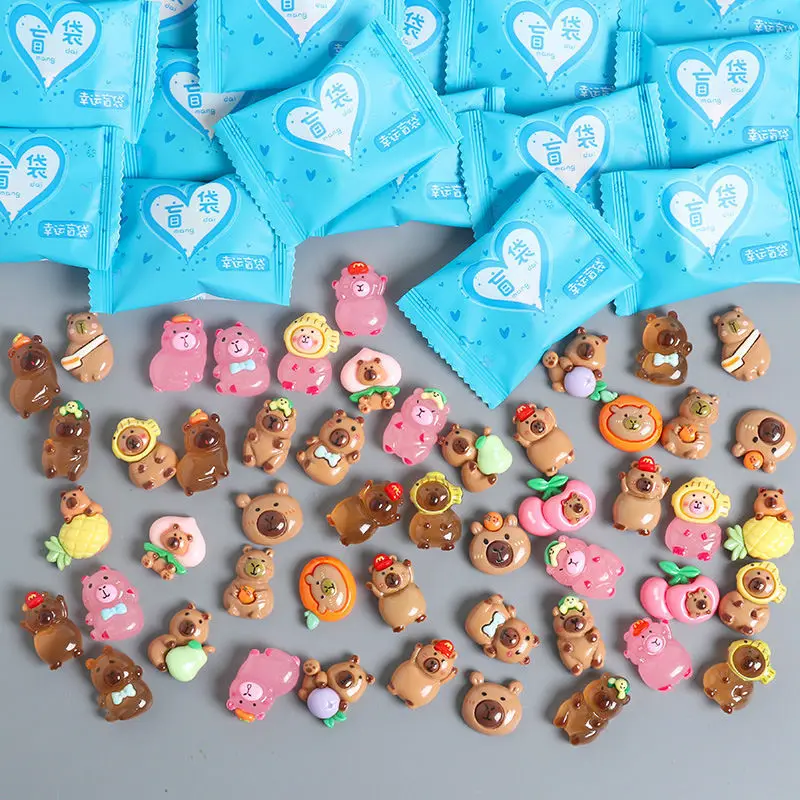 

Новая игрушка-сумка Kapibara - милый светящийся ночник, мультяшные аксессуары, мелкие детали, куклы - идеальный подарок для студентов