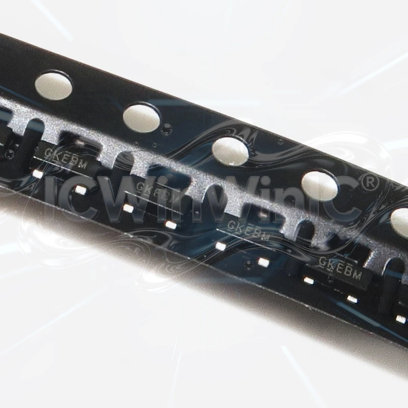 3-50PCS T43570 IRLML2502TRPBF G QM3056M6 M3056M M3056 LM2717MT LM2717 TC4420CPA TC4420 UT62256CSCL-70LL UT62256CSCL UT62256C