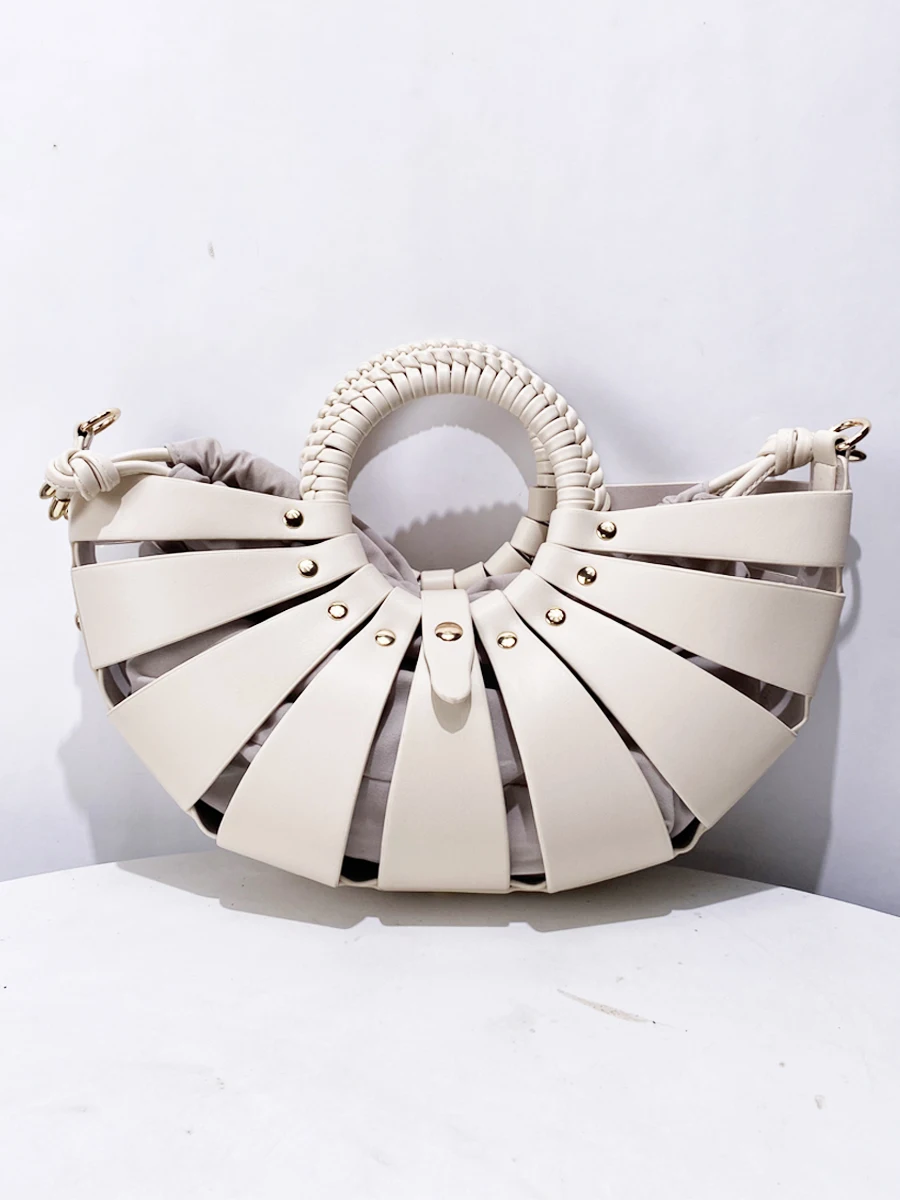 

Сводная сумка через плечо с полыми заклепками, украшенная ell, новинка осени 2023 года, сумка через плечо на одно плечо с внутренней частью