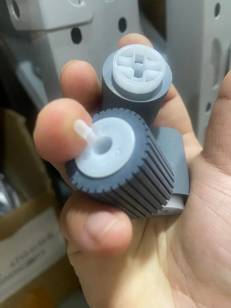 ชุดลูกกลิ้งดึงกระดาษแยก NROLR1466FCZ1 NROLR1467FCZ2 สำหรับเครื่องถ่ายเอกสาร Sharp MX 2010 2300 2310 2600 2610 2616 2640 2700 3100 3110