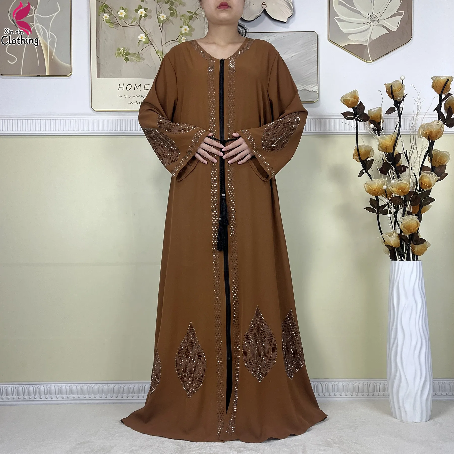 2025 neue Dubai Muslimischen Elegante Party Kleid Offenen Reißverschluss Abaya Islam Frauen Kleidung Lange ärmel Lose Chiffon Stoff Afrikanisches Kleid