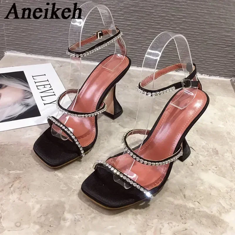 Aneikeh sandalo con tacco alto con strass lucido da donna 2024 Summer Fashion Sexy PU Square Head Kitten Heel Party Dress Shoes 35-41