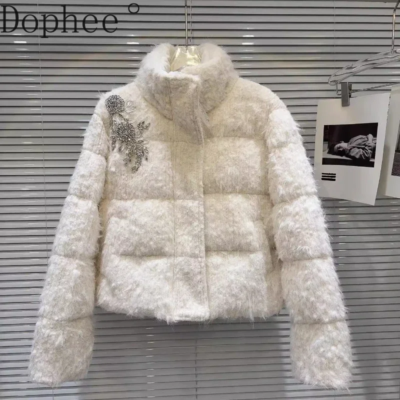 Neue Herbst Winter Mode Dame Plüsch Unten Jacke Elegante Stehkragen Strass Perlen Langarm Oberbekleidung Warme Ente Unten Mantel