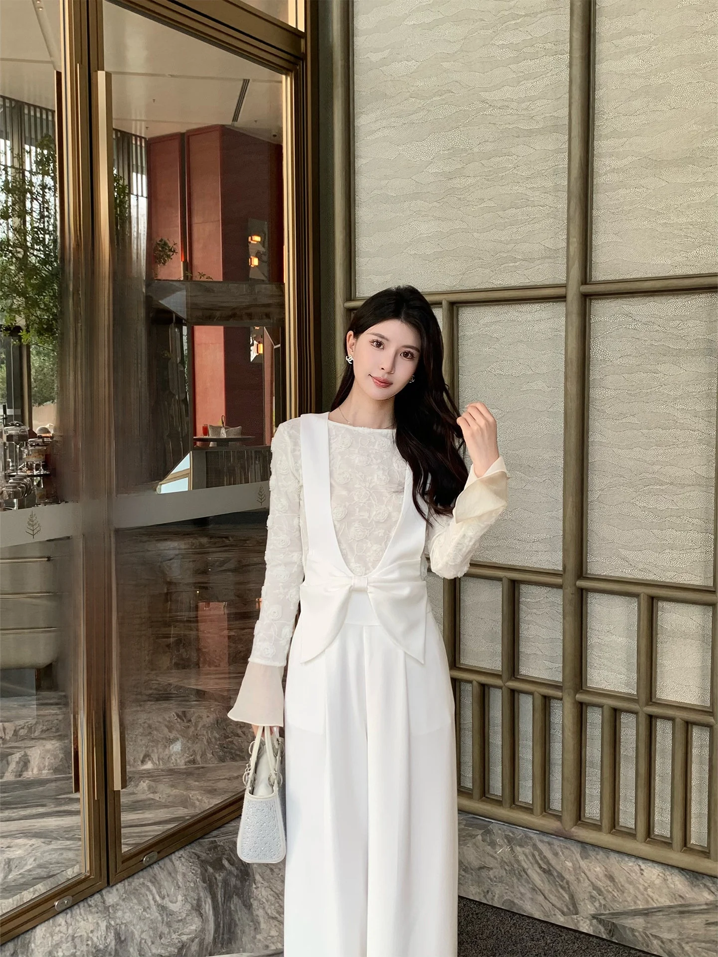 

Kun Total Knitted Embroidered irt Women's Spring One-oulder Long Sve Top Casual Sle Straight Cut Polyester Fabric