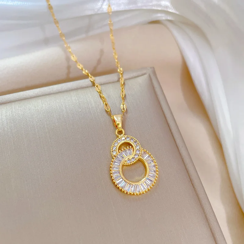 Fashionable Double-ring 8-character Light Luxury Banquet Wedding Necklace, Exquisite and Versatile Clavicle Chain