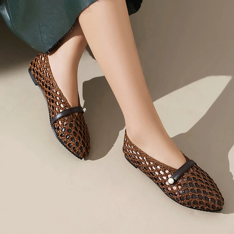 Girseaby 2025 New Women Sandals Flat Hot Female Loafers Fashion Colorful Comfort Shoes Big Size 44 46 48 50 Green Yellow Red view 4