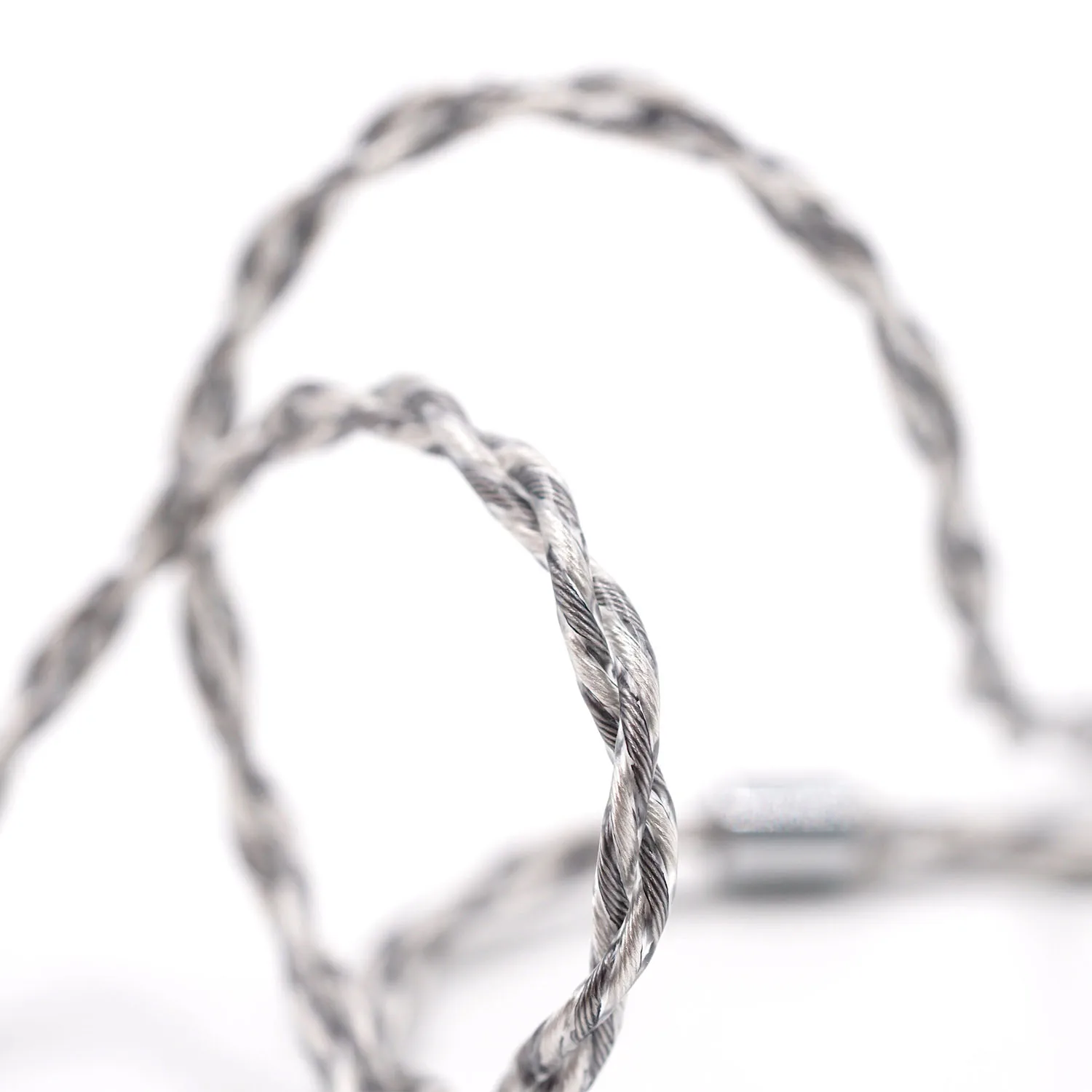 BQEYZ Wind Cable estándar de actualización de reemplazo de auriculares trenzados plateados chapados en cobre de un solo cristal