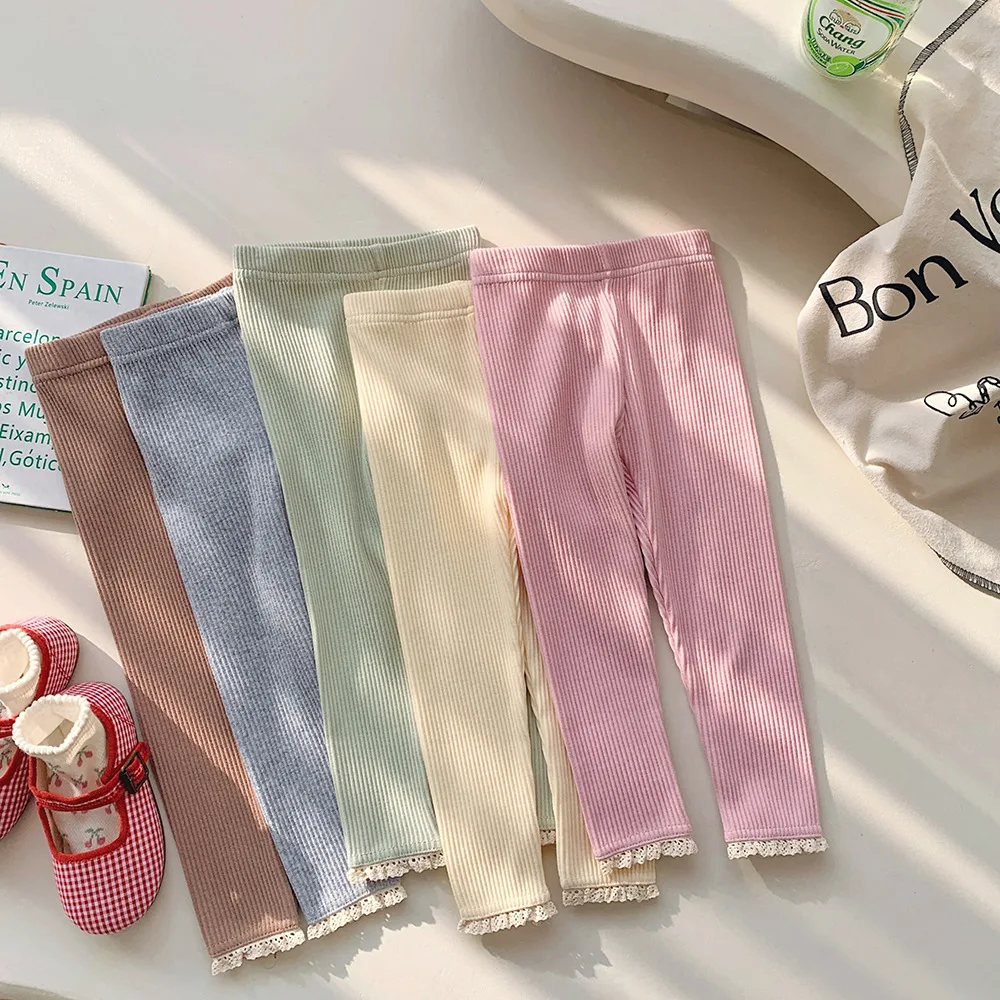 Baby Girl's Spring Style Leggings with A Flat Panel and High Hemline Fashionable for Wearing Outside Girls' Lace Pants