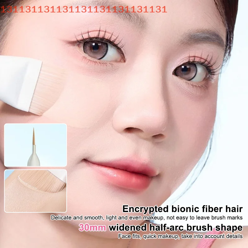 スムーズな塗布のための超薄型メイクブラシセット、跡が残らないスポンジと角度付きヘッドのソフトパフファンデーションブラシ美容ツール