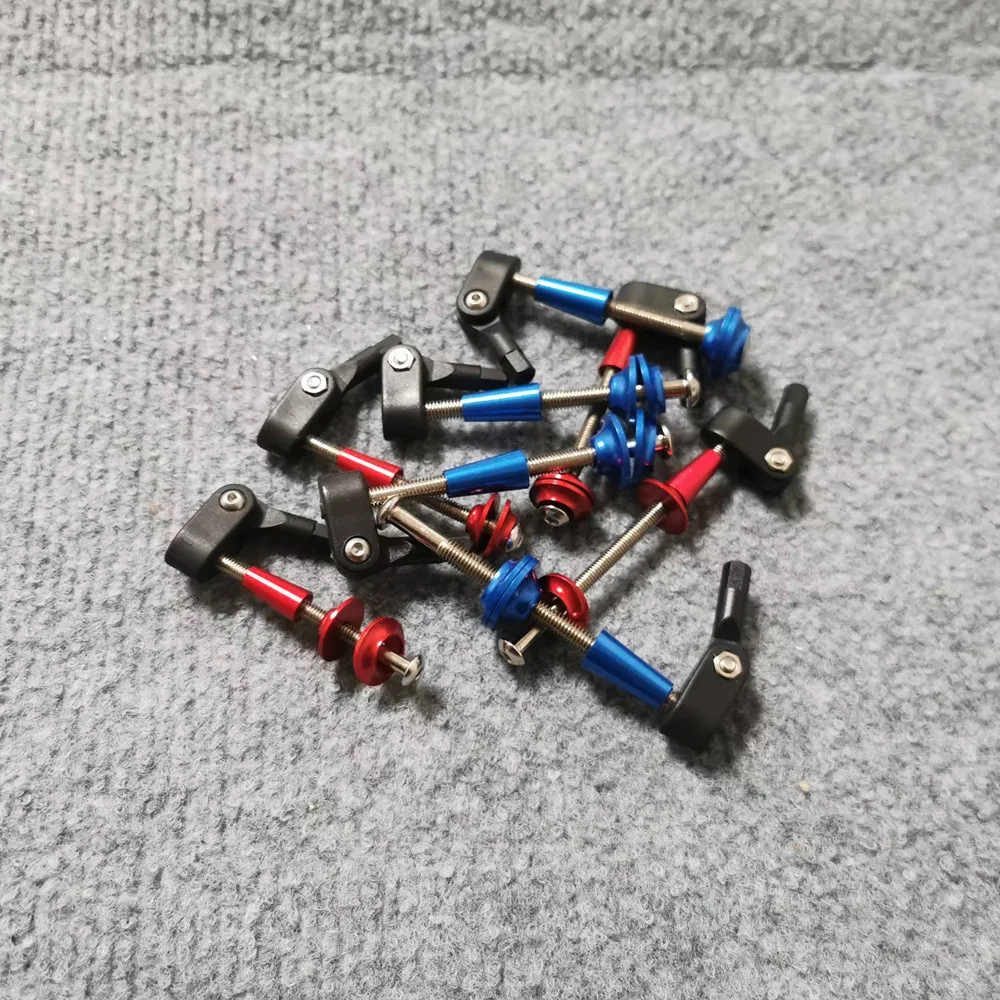 1 pz/lotto RC parti di M4/M5 corna assemblea rc parti di aerei di controllo Regolabile/accessori shpping libero