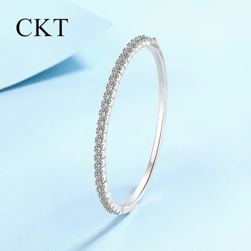 18K White Gold Luxury Platinum Fine Jewelry Bangles for Women 1.68ct Moissanite Diamond Niche Bracelet Pt950 for Girlfriend