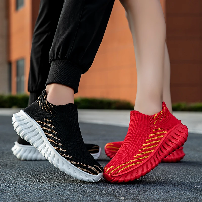 man shoes Unisex Summer casual sneaker Breathable mesh running shoes Fashion trends tennis black Socks shoes man casual sneakers