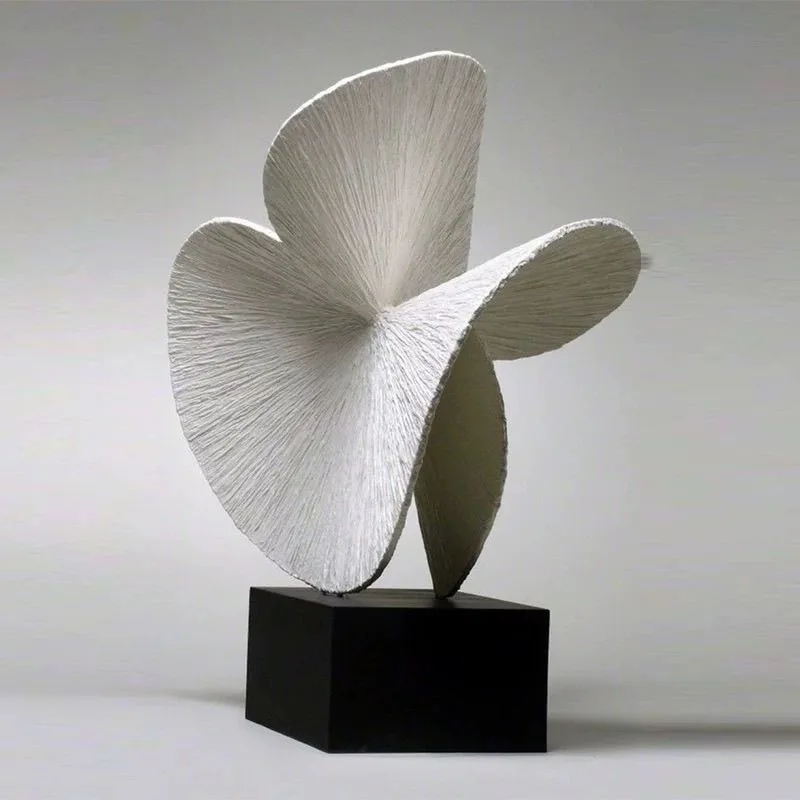 xx-Modern Minimalist Abstract Resin Sculpture Decoration Home Livingroom Tabletop Study  Accessories Hotel Decorative Ornaments