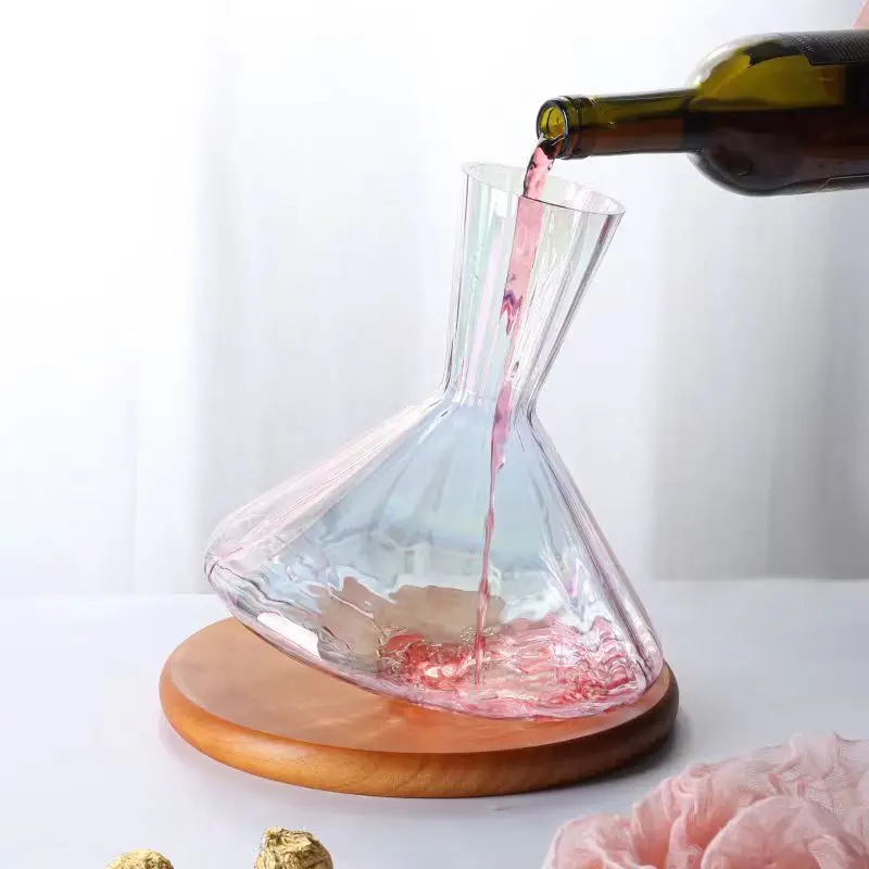 

1000ml Creative Tumbler Wine Decanter with Wood Tray Lead-Free Hand Blown Crystal Wine Carafe Rotating Rapid Sway Whiskey Decant